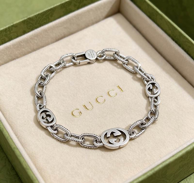 Gucci Bracelet 08yxs31